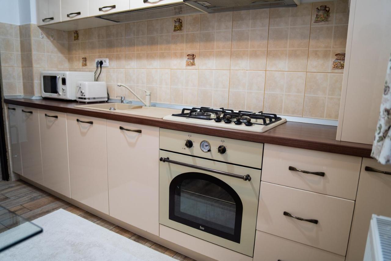 Ultracentral Golden Apartament 2 Сучава Экстерьер фото
